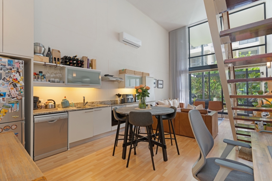 2 Bedroom Property for Sale in Gardens Western Cape